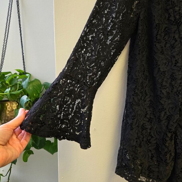 Black Lace Bell Sleeve Top Lace-Up Front S Witchy Whimsigoth Goth Vampire - Picture 3 of 9